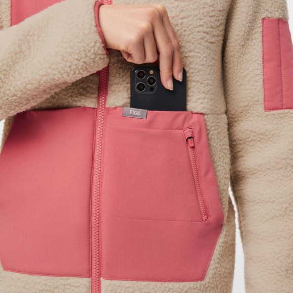 Figs Jackets & Coats Figs Womens Onshift Sherpa Jacket Desert